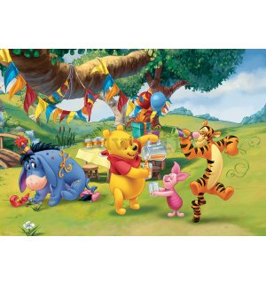Fotomurale in TNT: Winnie the Pooh (celebrazione) - 152,5x104 cm